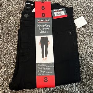 BNWT Black Kirkland Signature High-Rise Skinny Jeans